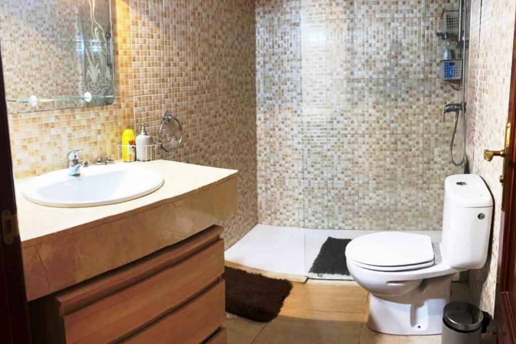 Apartamento Casa El Canario กอสตา เตกีสเซ ภายนอก รูปภาพ